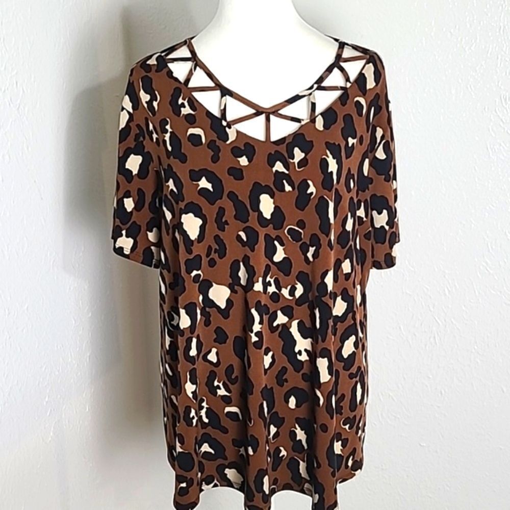Cato Animal Print Top with Cut-outs @ Neckline, Brown, Black, White, Size 14/16W